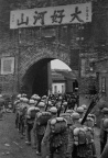 八路军开进张家口,河北张家口 Eighth Route Army advancing into Zhangjiakou, Hebei (13501 visits)
八路军开进张家口,河北张家口,1945年
Eighth Route Army advancing into Zhangjiakou... 八路军开进张家口,河北张家口 Eighth Route Army advancing into Zhangjiakou, Hebei